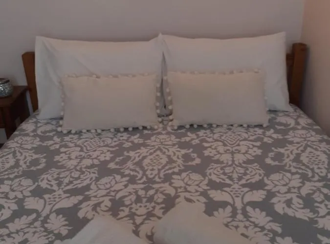 Diane Luxury Lägenhetshotell Skála Kallirákhis