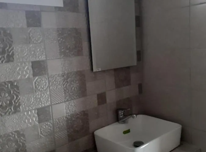 Diane Luxury Lägenhetshotell *