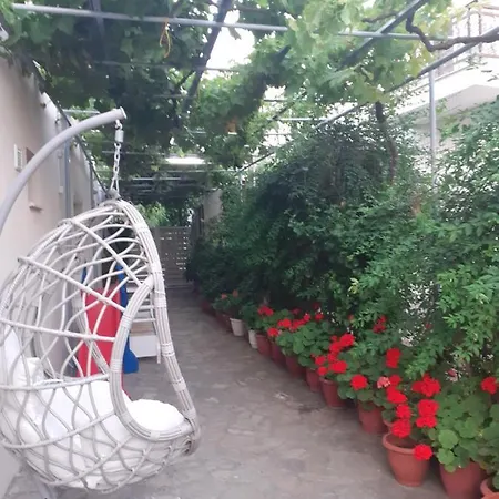 Diane Luxury Ξενοδοχείο με διαμερίσματα *